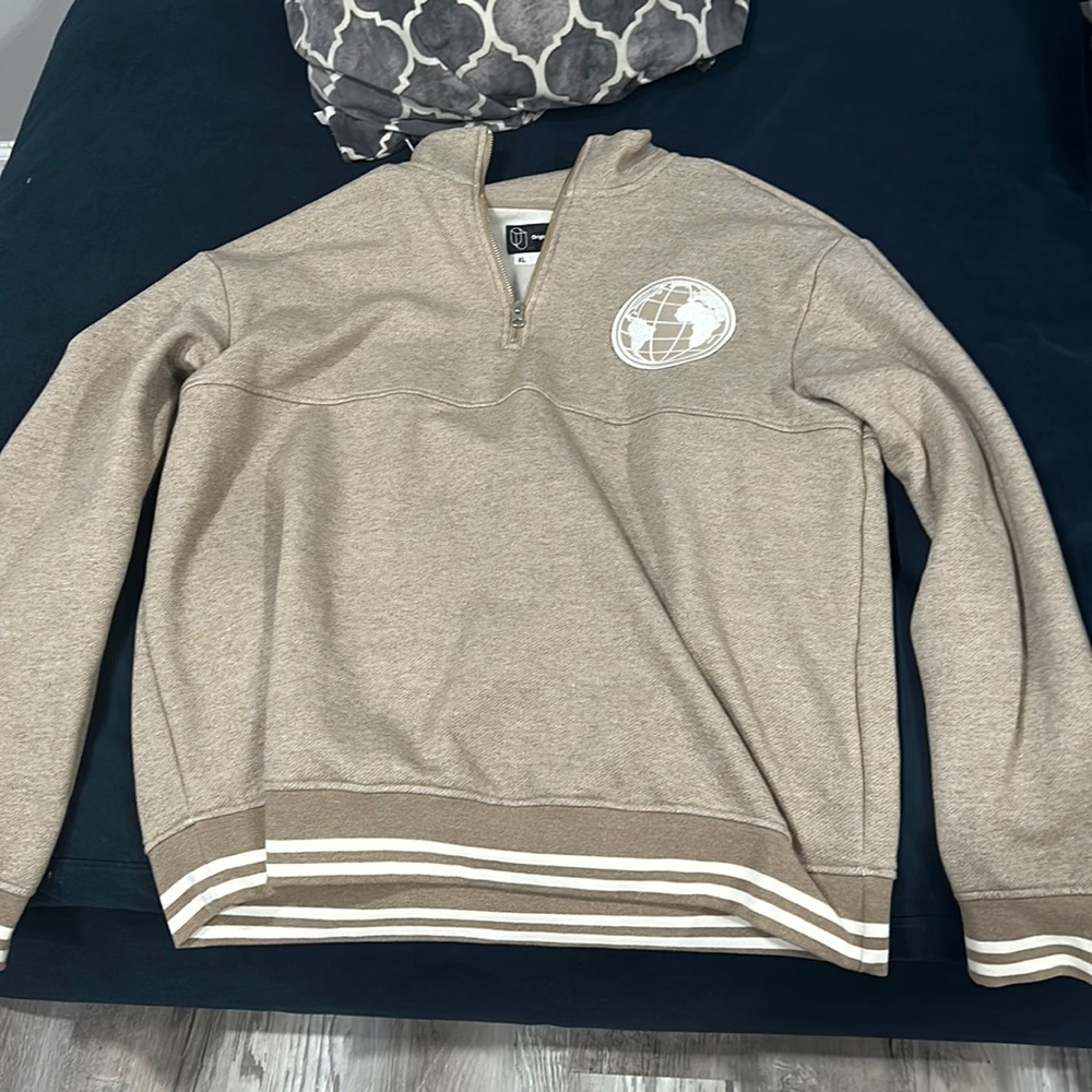 brand new never worn sweater comfortable to wear in any weather